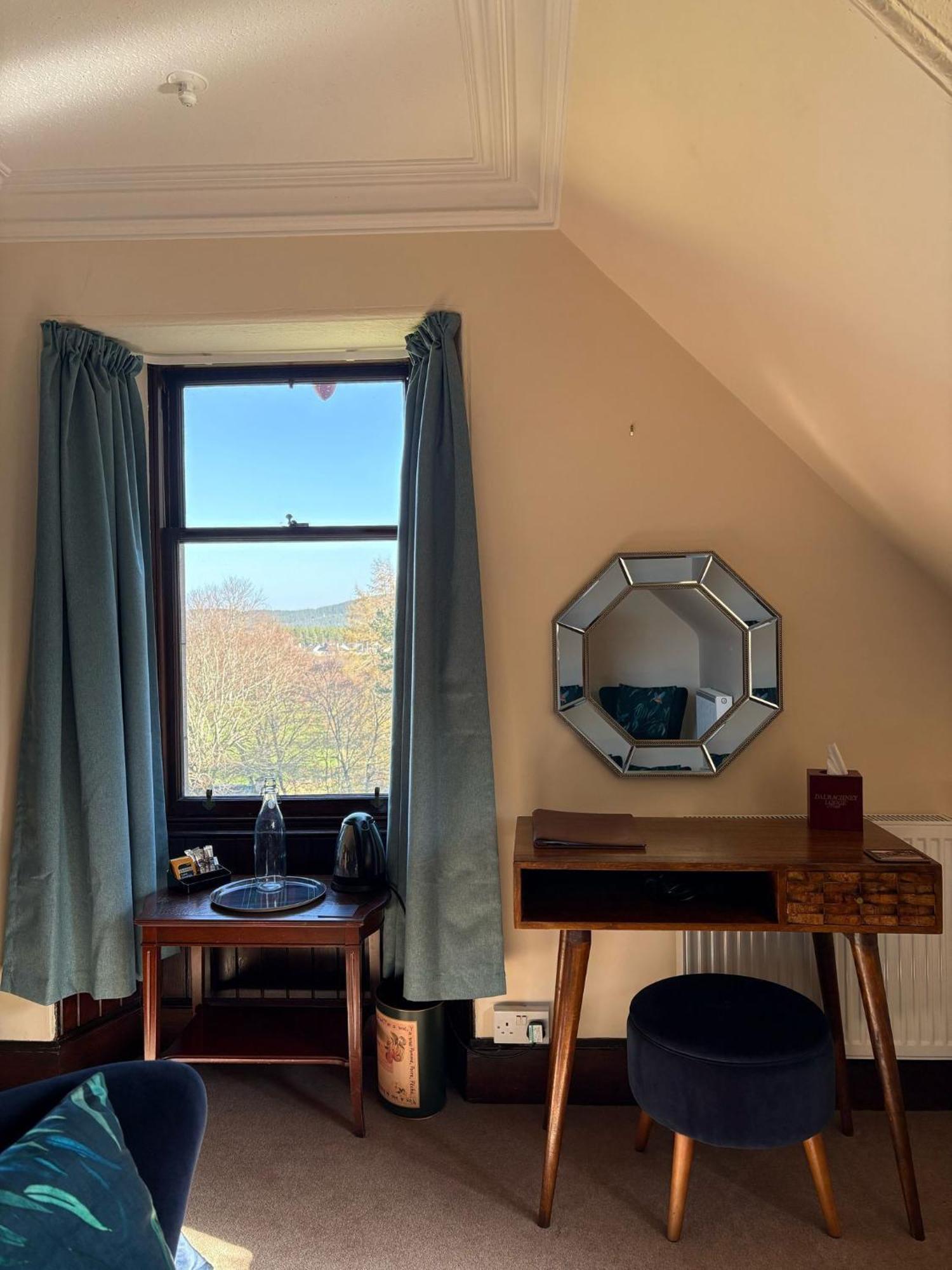 Dalrachney Lodge Карбридж Стая снимка